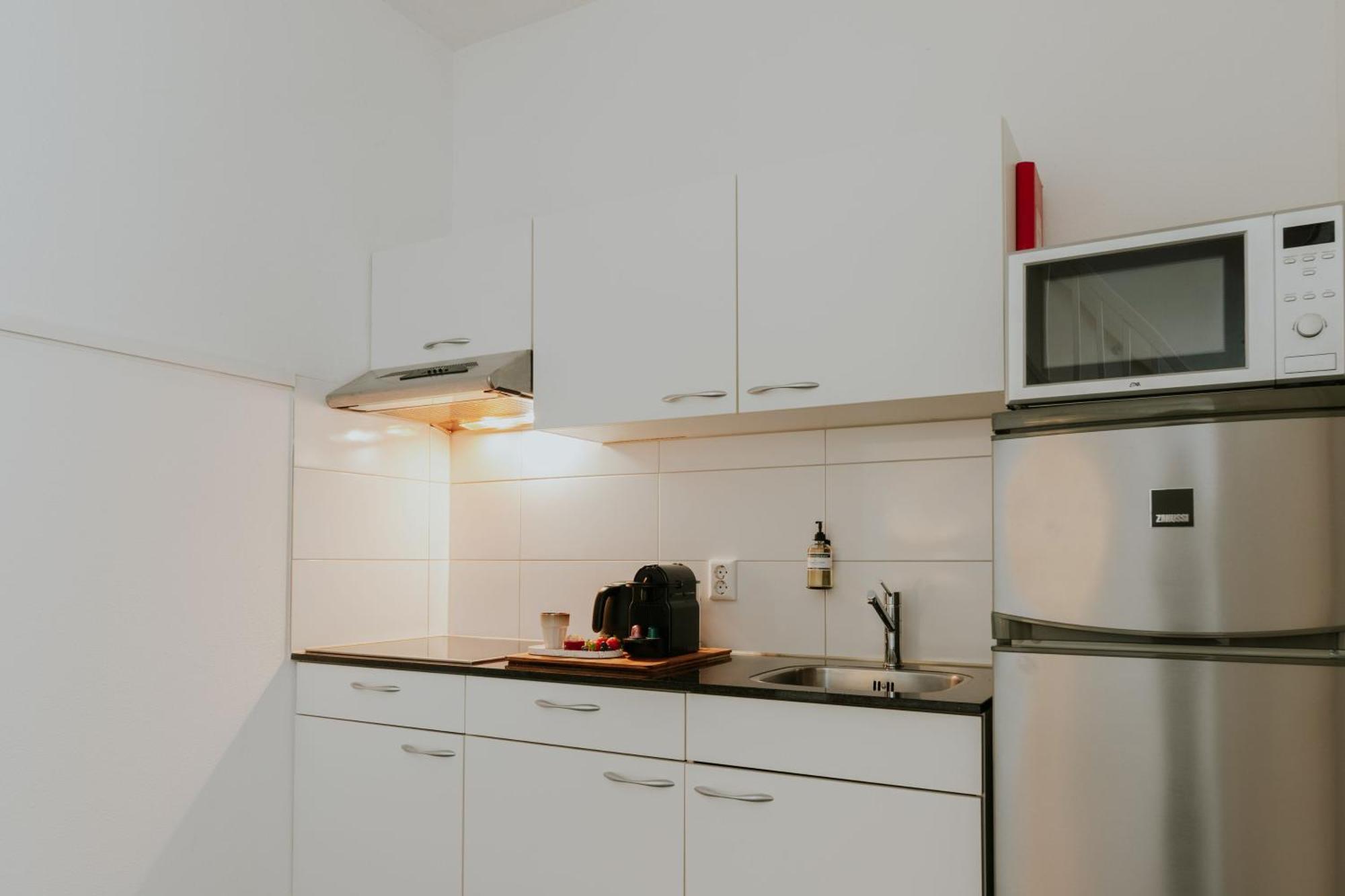 Uniek Licht Appartement Bij Strijp S En Campus Eindhoven Bagian luar foto